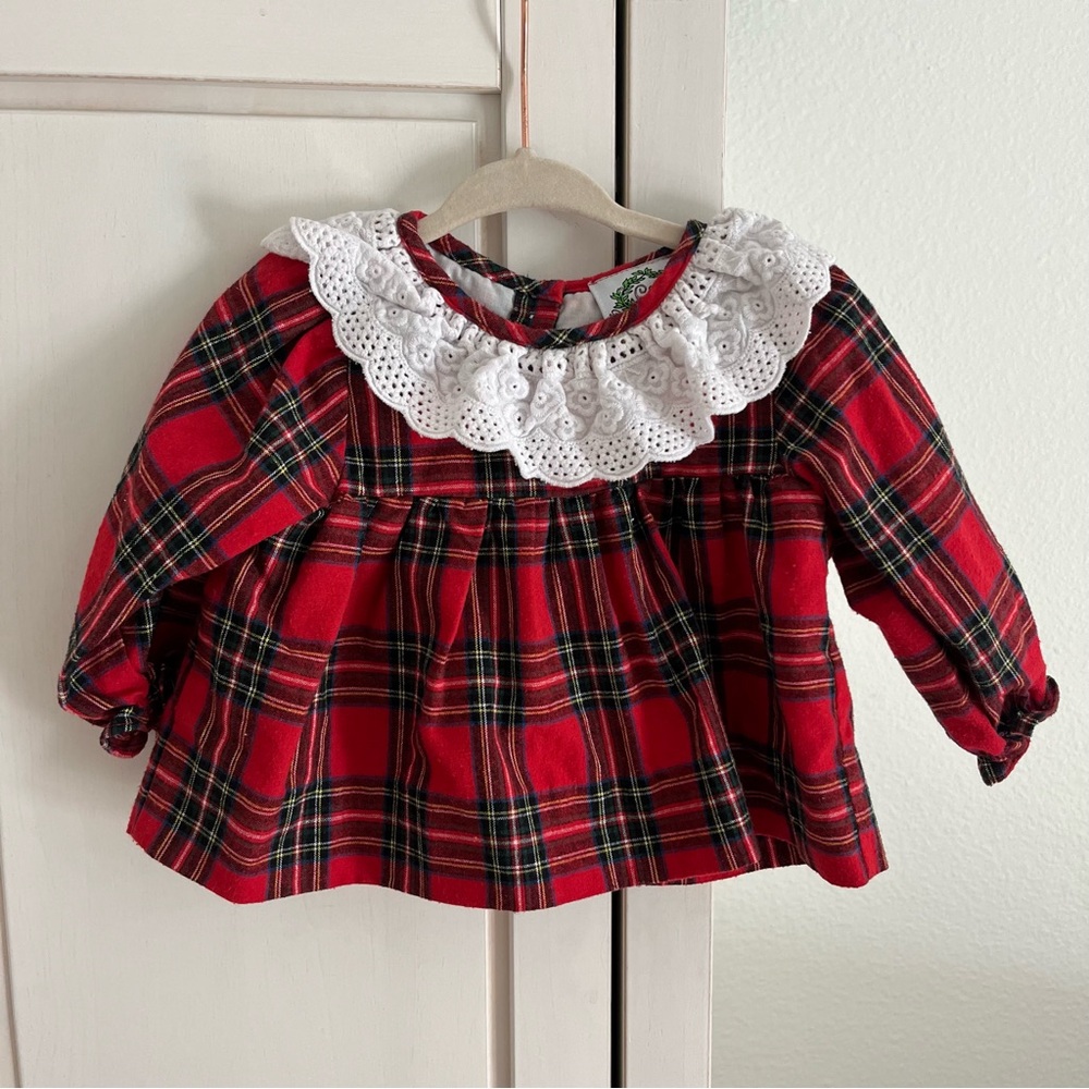 Smocked Threads by Cecil and Lou Holiday Plaid Ruffle Eyelet Collar Blouse Top